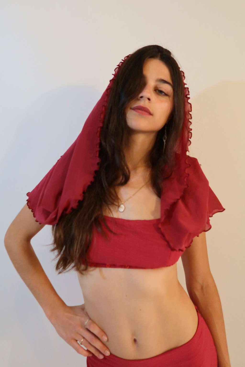 The Bailey Top in Granaté